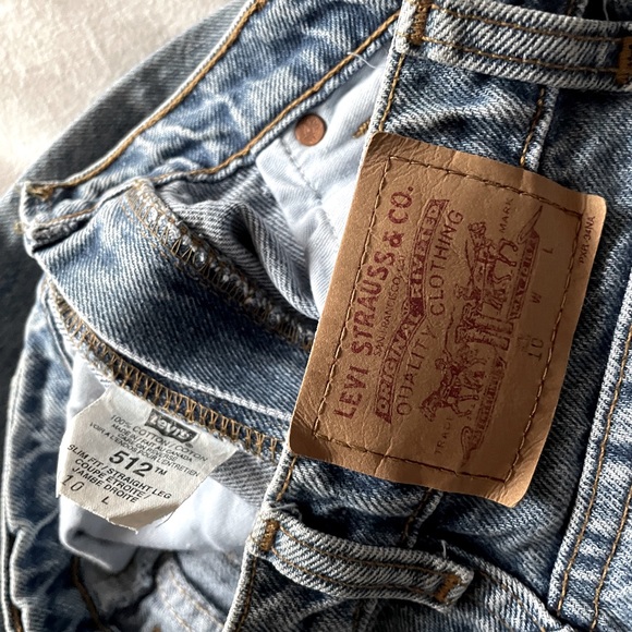 Vintage Levi’s 512 Slim Fit Straight Leg Jeans - Picture 6 of 6